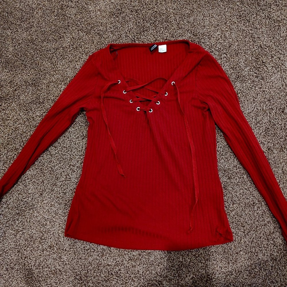 H&M Divided Dark Red Long Sleeve Top, Medium